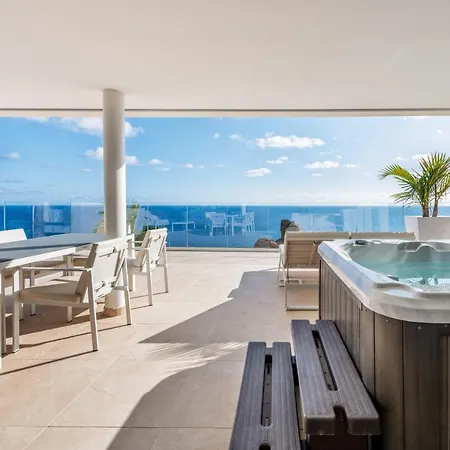 Grand Horizon Luxury Boutique Apartment *