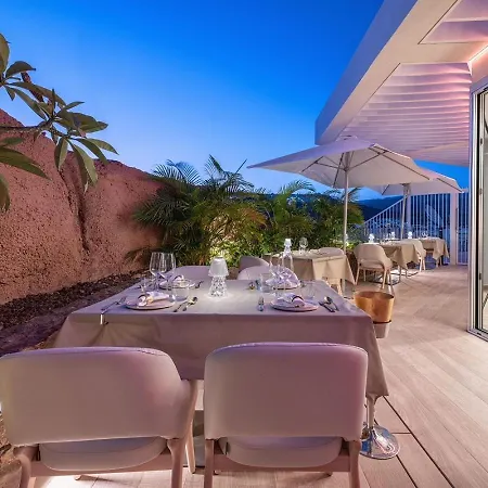 Grand Horizon Luxury Boutique *