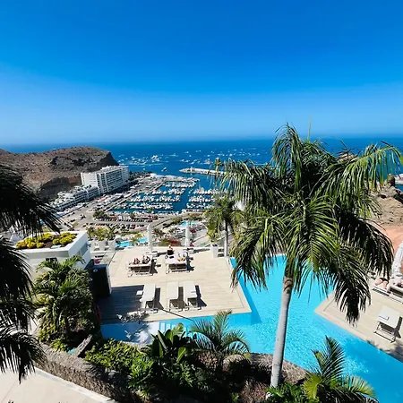 Grand Horizon Luxury Boutique